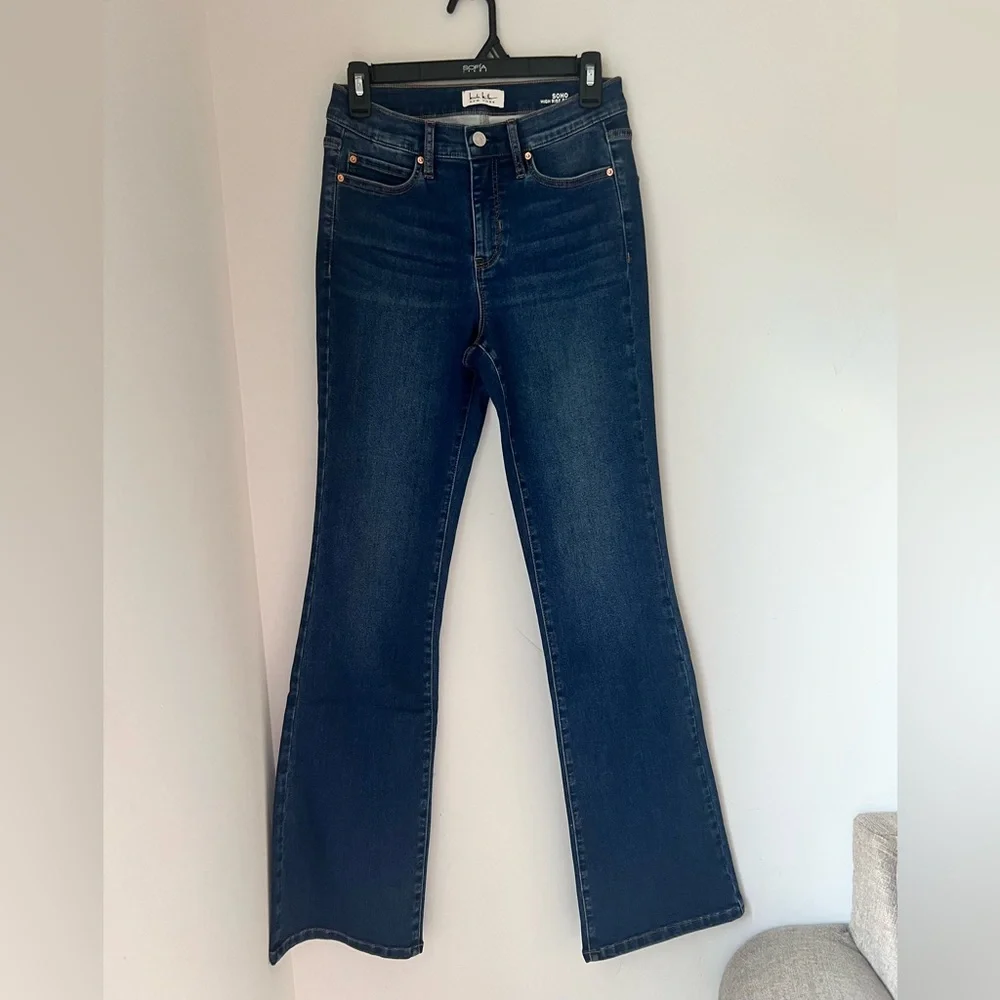 Sold - Picture 4 of 9